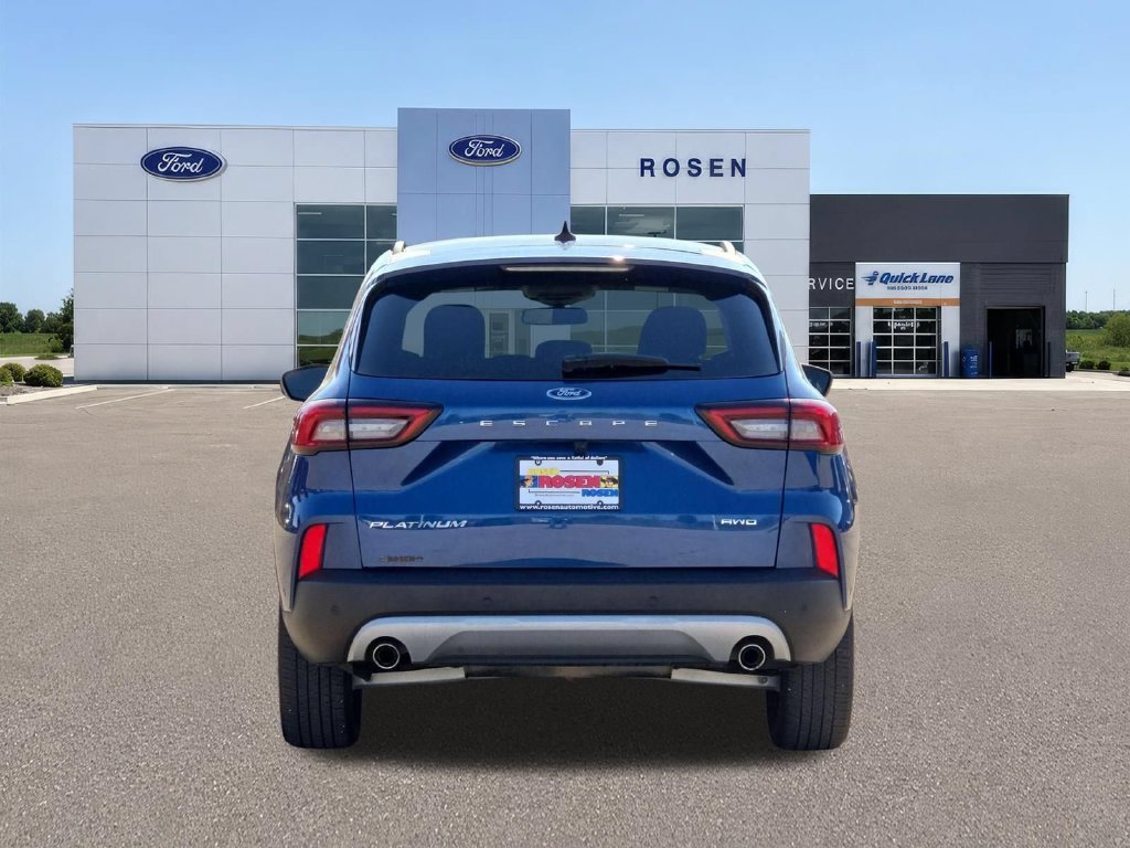 Certified 2023 Ford Escape Platinum w/ Premium Technology Package AWD/4WD image 4