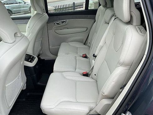 New 2026 Volvo XC90 T8 Ultra w/ Protection Package Premier AWD/4WD image 14