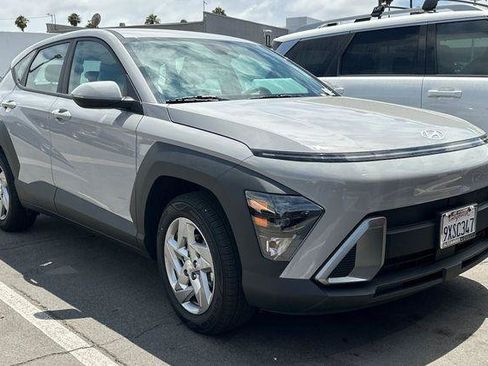 Certified 2026 Hyundai Kona SE FWD image 2
