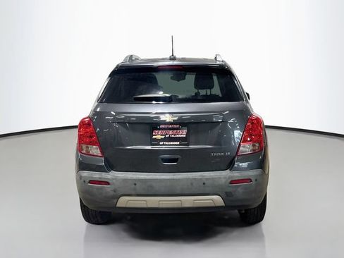 Used 2016 Chevrolet Trax LT w/ LT Convenience Package FWD image 7