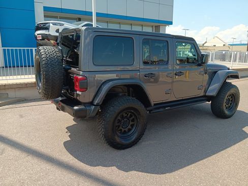 Used 2021 Jeep Wrangler Unlimited Rubicon AWD/4WD image 5