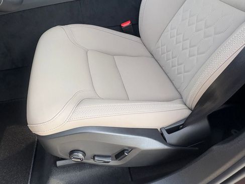 New 2026 Volvo XC60 T8 Plus w/ Protection Package Premier image 20