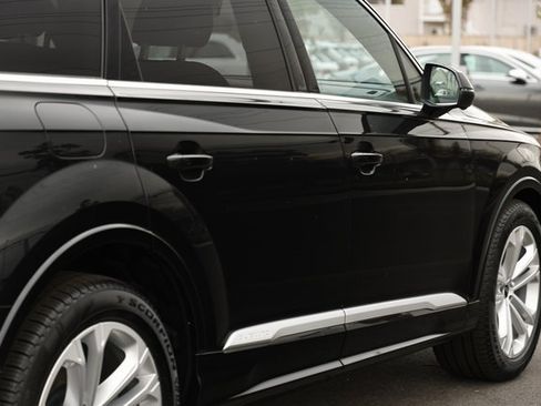 Used 2025 Audi Q7 3.0T Prestige w/ Prestige Package image 10