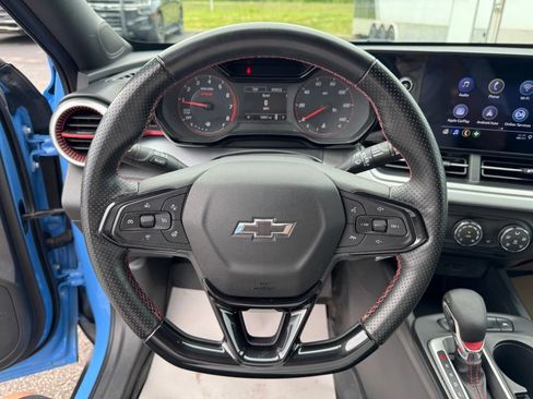 Used 2024 Chevrolet Trax RS w/ Driver Confidence Package FWD image 12