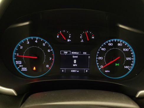 Used 2024 Chevrolet Malibu RS FWD image 23