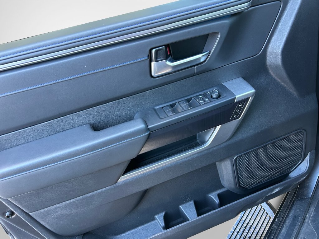 Used 2024 Toyota Tundra Platinum AWD/4WD image 14