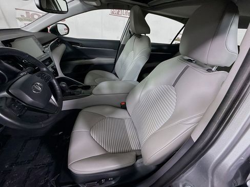 Certified 2023 Toyota Camry SE w/ Cold Weather Package FWD image 26