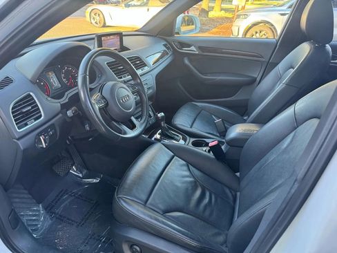 Used 2018 Audi Q3 2.0T Premium w/ Convenience Package image 31