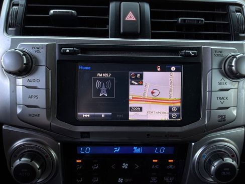 Used 2015 Toyota 4Runner Limited AWD/4WD image 30