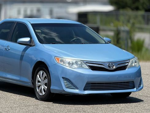 Used 2012 Toyota Camry LE FWD image 15