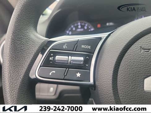 Certified 2024 Kia Forte LXS FWD image 30