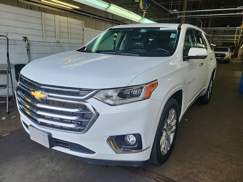 Used 2020 Chevrolet Traverse High Country AWD/4WD image 1