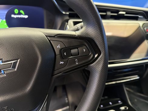 Used 2023 Chevrolet Bolt EUV LT w/ Driver Confidence Package image 16