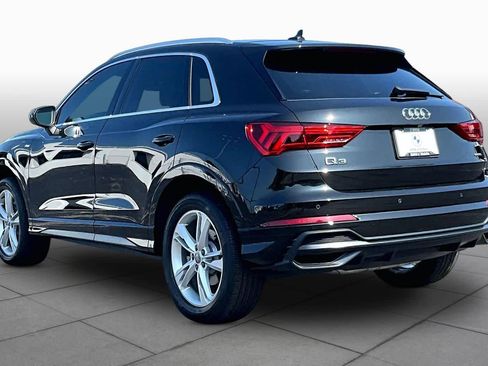 Used 2020 Audi Q3 2.0T Premium w/ Convenience Package AWD/4WD image 11
