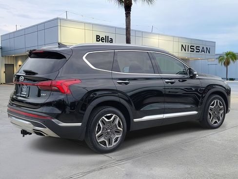 Used 2023 Hyundai Santa Fe Limited FWD image 6