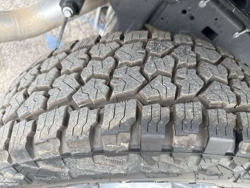 Used 2023 RAM 2500 Tradesman image 12