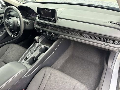 Certified 2025 Honda Accord LX image 12