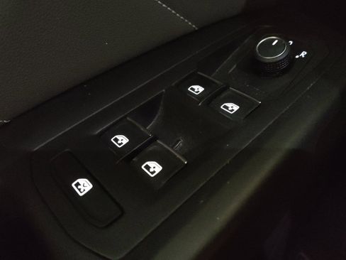Used 2023 Volkswagen Atlas SE FWD image 27