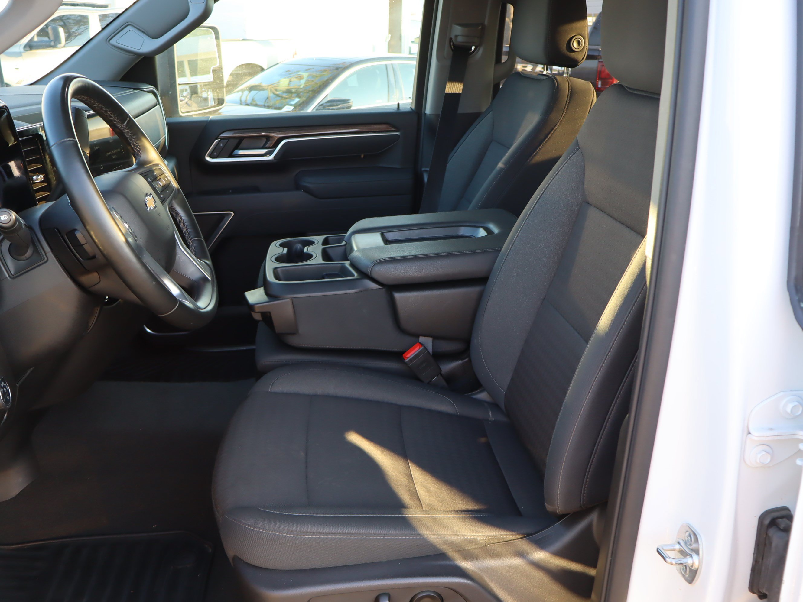 Used 2025 Chevrolet Silverado 2500 LT w/ Safety Package AWD/4WD image 21