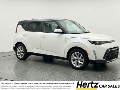 Used 2025 Kia Soul LX w/ LX Technology Package