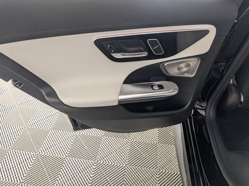 Used 2022 Mercedes-Benz C 300 Sedan image 24