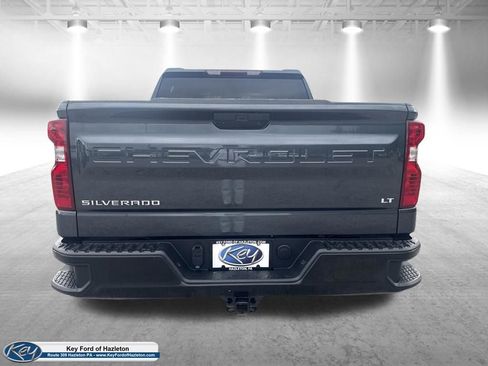 Used 2021 Chevrolet Silverado 1500 LT AWD/4WD image 7