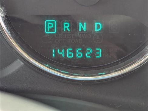 Used 2013 Jeep Wrangler Unlimited Rubicon w/ Connectivity Group AWD/4WD image 10