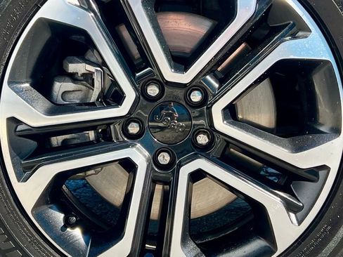 Used 2024 Jeep Compass Limited image 13