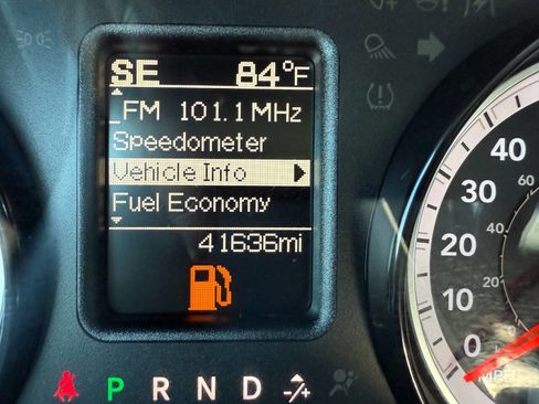 Used 2019 RAM 1500 Classic SLT image 16