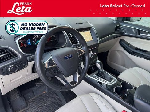 Used 2017 Ford Edge Titanium w/ Equipment Group 301A AWD/4WD image 10