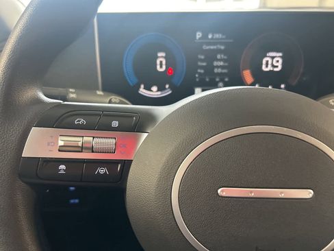 Certified 2025 Hyundai Sonata SE image 28