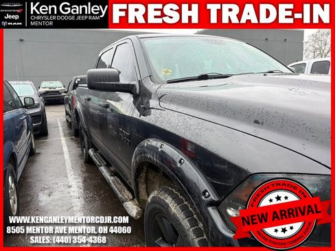 Used 2017 RAM 1500 Express w/ Black Ram 1500 Express Group image 2