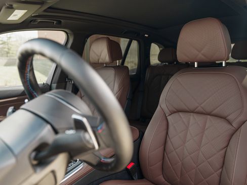 Used 2026 BMW X5 M60i image 20