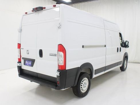 Used 2025 RAM ProMaster 2500 w/ Storage Group image 22