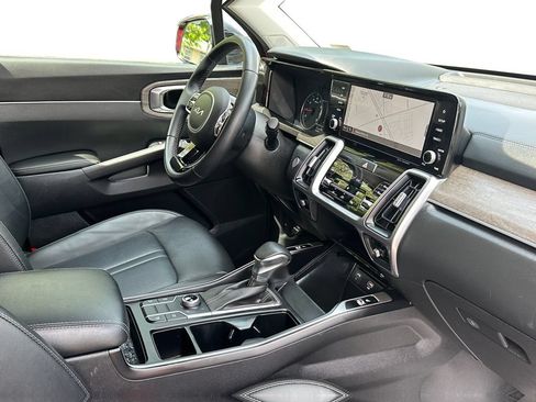 Certified 2023 Kia Sorento S AWD/4WD image 8