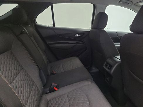 Used 2021 Chevrolet Equinox LT w/ LPO, Cargo Package FWD image 19