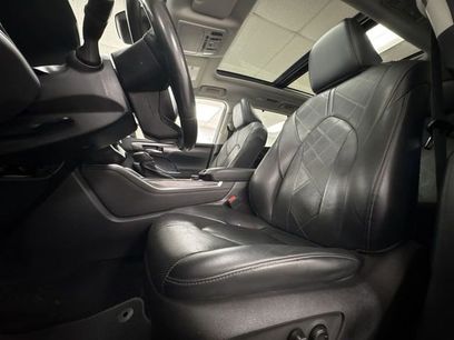 Used 2021 Toyota Highlander Platinum