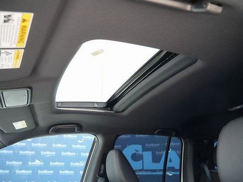 Used 2025 Honda Ridgeline Black Edition image 16