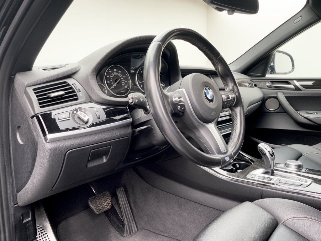 Used 2017 BMW X4 M40i AWD/4WD image 4