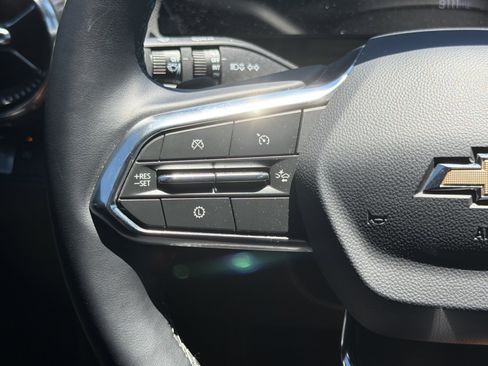 Used 2026 Chevrolet Equinox LT w/ Convenience Package II FWD image 18