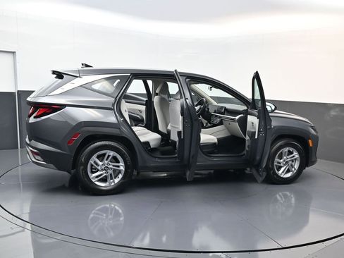 Used 2026 Hyundai Tucson SE FWD image 28