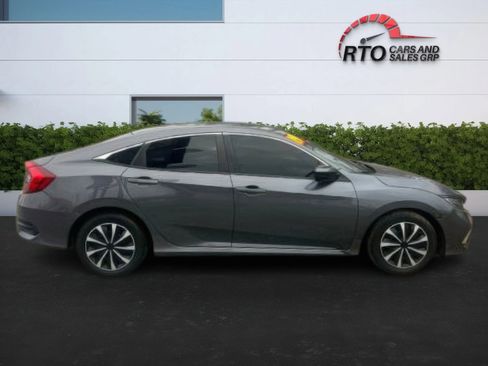 Used 2019 Honda Civic LX image 5