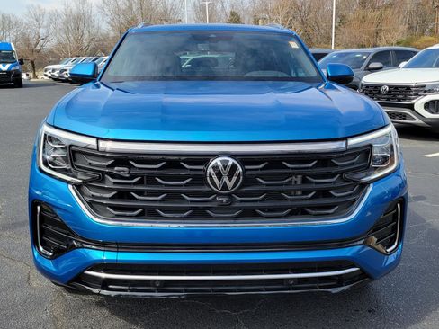 Certified 2025 Volkswagen Atlas Cross Sport SEL Premium R-Line image 8