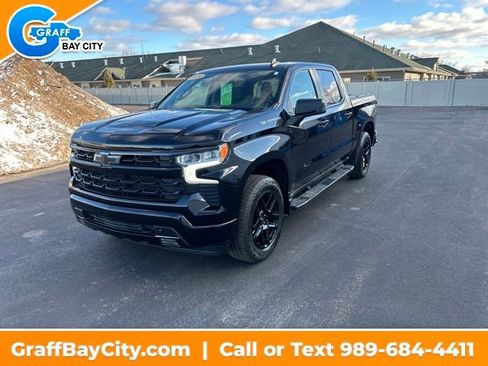 Used 2022 Chevrolet Silverado 1500 RST w/ Max Trailering Package image 1