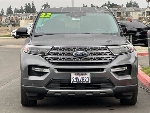 Used 2022 Ford Explorer Limited image 9