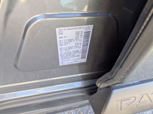 Used 2023 Nissan Pathfinder SL image 36