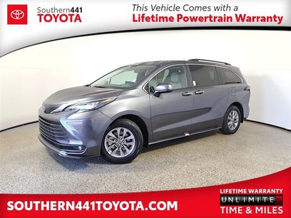 Used 2025 Toyota Sienna XLE