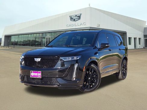 Used 2021 Cadillac XT6 Sport w/ LPO, ONYX Package image 1