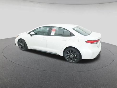 New 2026 Toyota Corolla SE image 4