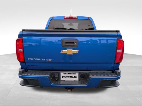 Used 2020 Chevrolet Colorado W/T w/ WT Convenience Package image 7